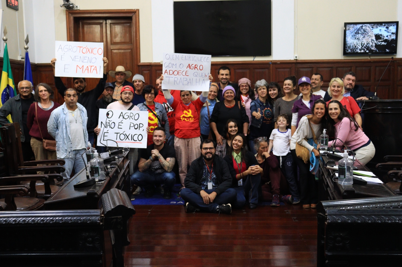 Grupos de pesquisa da UFSCar divulgam cartas em apoio ao PL contra a Pulverização Áerea